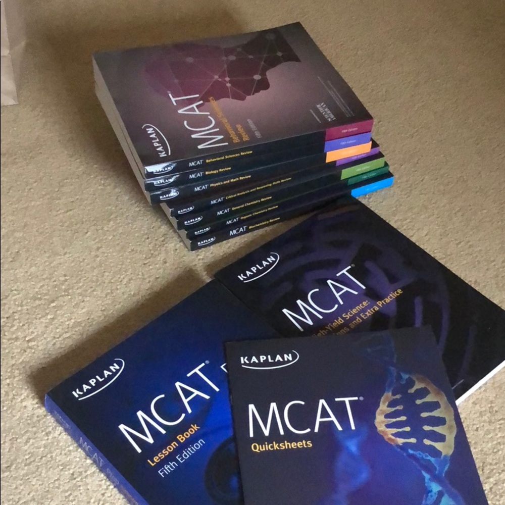 ***SALE**** UNUSED kaplan MCAT prep books